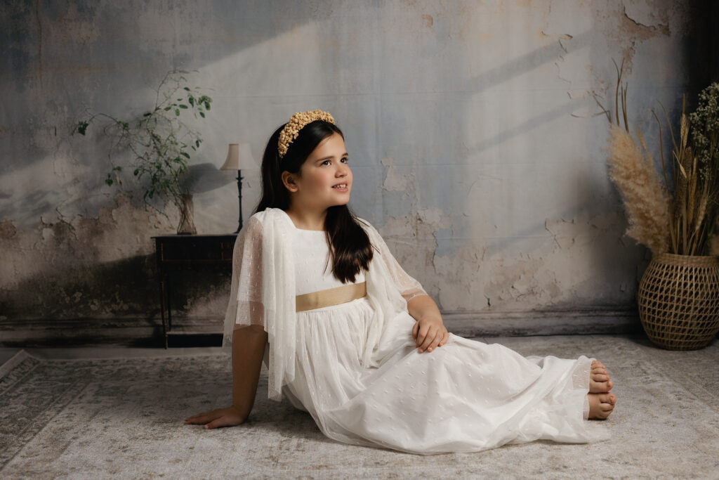 Sesión de fotos de comunión en estudio en Madrid: ideas elegantes y consejos antes de reservar